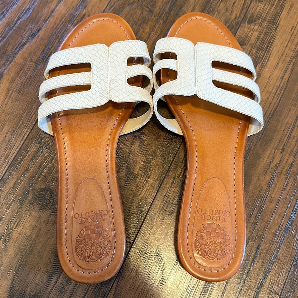 Vince Camuto slide sandals